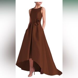 Elegant Brown Sleeveless Dress